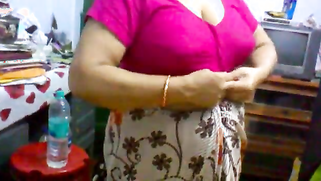 Shy Desi woman doesn't allow to film her face during the porn video | XXX Video on AllSex.XXX