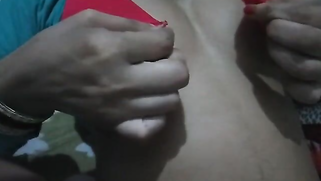 Desi girl unhooks red bra to boast about boobs in the porn video | XXX Video on AllSex.XXX