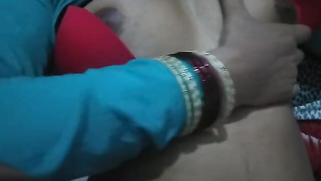 Desi girl unhooks red bra to boast about boobs in the porn video | XXX Video on AllSex.XXX