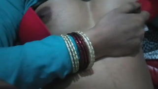 Desi girl unhooks red bra to boast about boobs in the porn video | XXX Video on AllSex.XXX