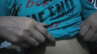 Desi girl unhooks red bra to boast about boobs in the porn video | XXX Video on AllSex.XXX