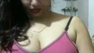 Desi dancer stays at home because of quarantine and films solo porn | XXX Video on AllSex.XXX