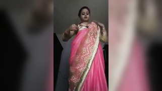 Men always wait for porn videos where the Desi babe plays with tits | XXX Video on AllSex.XXX