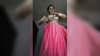 Men always wait for porn videos where the Desi babe plays with tits | XXX Video on AllSex.XXX