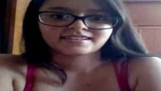 Nerdy Desi coed chooses webcamming instead of the porn industry | XXX Video on AllSex.XXX