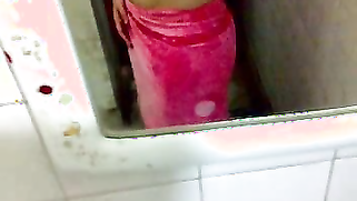 Quarantine makes the Desi girl stay at home so she films porn video | XXX Video on AllSex.XXX