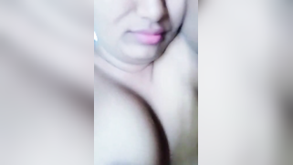 Entrancing Desi girl tries to fall asleep but boyfriend craves porn | XXX Video on AllSex.XXX