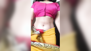 Lovely plays with pussy after revealing big breasts for porn judgment | XXX Video on AllSex.XXX