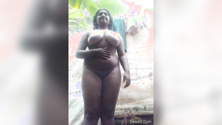 Outdoor porn video of the Desi BBW with pretty face and hot curves | XXX Video on AllSex.XXX