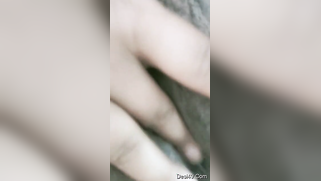 Wife masturbates and Desi man doesn't blow a chance to film porn video | XXX Video on AllSex.XXX