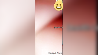 Video call turns into a porn show when the Desi babe flashes tits | XXX Video on AllSex.XXX