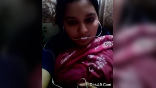 Lover talks with the Desi girl hoping to see kind of porn by her | XXX Video on AllSex.XXX