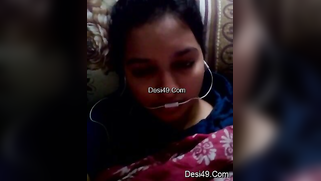 Lover talks with the Desi girl hoping to see kind of porn by her | XXX Video on AllSex.XXX