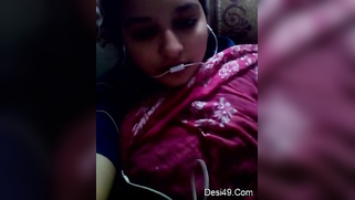 Lover talks with the Desi girl hoping to see kind of porn by her | XXX Video on AllSex.XXX