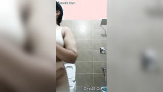 Shower porn video of the young Desi girlfriend with thick eyebrows | XXX Video on AllSex.XXX