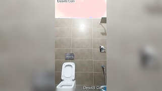 Shower porn video of the young Desi girlfriend with thick eyebrows | XXX Video on AllSex.XXX