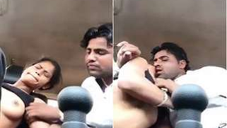 Driver doesn't mind if the Desi hitchhiker pays him in a porn way | XXX Video on AllSex.XXX