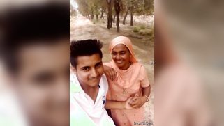 Boy and Desi MILF smile on camera thinking about upcoming porn video | XXX Video on AllSex.XXX