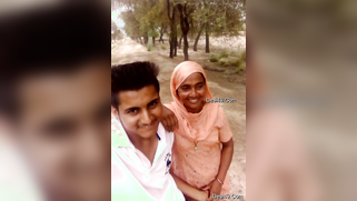 Boy and Desi MILF smile on camera thinking about upcoming porn video | XXX Video on AllSex.XXX