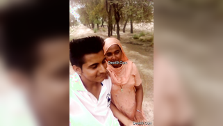 Boy and Desi MILF smile on camera thinking about upcoming porn video | XXX Video on AllSex.XXX