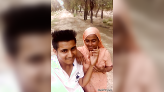 Boy and Desi MILF smile on camera thinking about upcoming porn video | XXX Video on AllSex.XXX