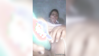 Sex toy and porn fingering help the Desi woman receive pleasure | XXX Video on AllSex.XXX