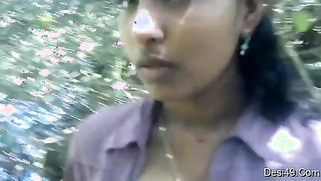 Jealous hubby will kill Desi girl so she wants porn video to be quick