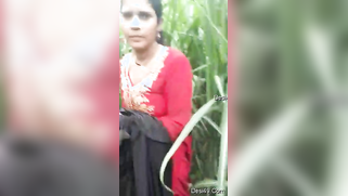 Reeds are a quiet place where Desi porn partners can practice sex | XXX Video on AllSex.XXX