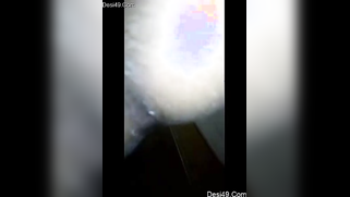 Close-up porn video lets spectators see Desi woman's pussy better | XXX Video on AllSex.XXX