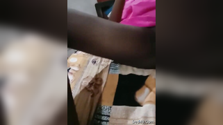 Wondrous Desi girl spreads legs to let porn partner masturbate pussy | XXX Video on AllSex.XXX