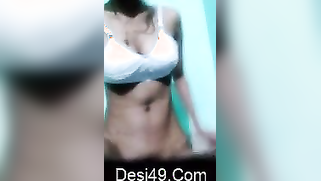 Desi woman takes off pants to masturbate in the amateur porn video | XXX Video on AllSex.XXX