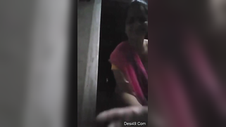 Webcam model thinks her huge Desi tits are better than any porn | XXX Video on AllSex.XXX