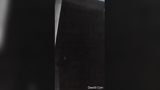 Webcam model thinks her huge Desi tits are better than any porn | XXX Video on AllSex.XXX