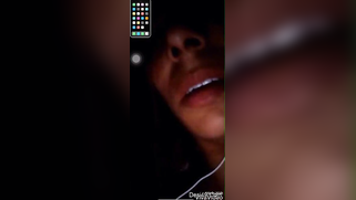 Inventive Desi woman cheers self-isolated boyfriend up by some porn | XXX Video on AllSex.XXX