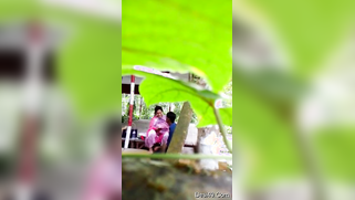 Stud looks for an opportunity to film porn and he notices Desi couple | XXX Video on AllSex.XXX