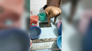 Hubby likes it when Desi wife takes shower because he can film porn video | XXX Video on AllSex.XXX