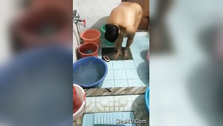 Hubby likes it when Desi wife takes shower because he can film porn video | XXX Video on AllSex.XXX