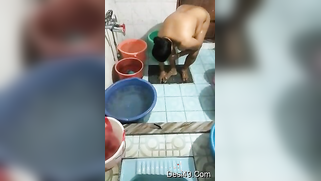 Hubby likes it when Desi wife takes shower because he can film porn video | XXX Video on AllSex.XXX