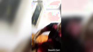 Married Desi minx is in a porn mood so she demonstrates tits and pussy | XXX Video on AllSex.XXX