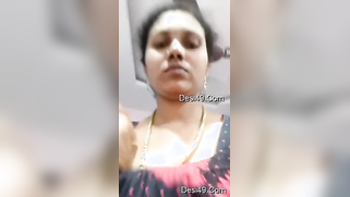 Married Desi minx is in a porn mood so she demonstrates tits and pussy | XXX Video on AllSex.XXX