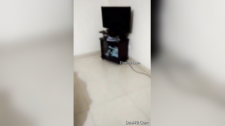 Lovers of porn can admire Desi housewife's twat in the close-up video | XXX Video on AllSex.XXX