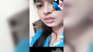 Desi teen makes boyfriend a porn gift in the form of hairy pussy video