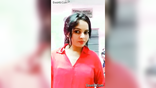 Flawless Desi woman unzips red blouse to impress porn perverts | XXX Video on AllSex.XXX