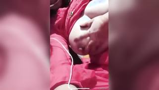 Desi woman can't enjoy porn action but she can expose succulent tits | XXX Video on AllSex.XXX