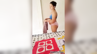 Desi woman loves her husband even though he is a porn pervert | XXX Video on AllSex.XXX