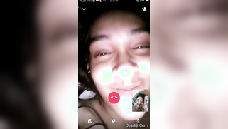 Glamorous Desi girl pampers her self-isolated lover with porn video | XXX Video on AllSex.XXX