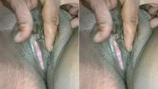 Married cheater masturbates Desi lover's pussy in the close-up porn video | XXX Video on AllSex.XXX