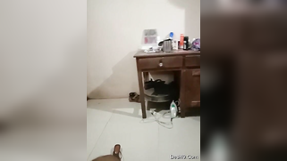 Lazy Desi wife is too lazy to do porn so the cameraman just films her | XXX Video on AllSex.XXX