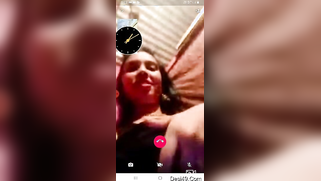 Playful Desi exposes boobs and pussy in the close-up porn video | XXX Video on AllSex.XXX