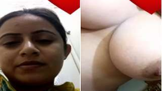 Single Desi woman thinks the porn video will cheer her up a little bit | XXX Video on AllSex.XXX